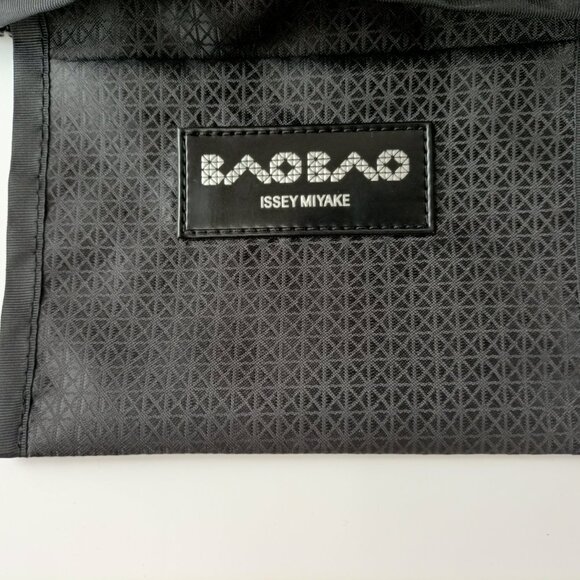 Issey MiyakeBoston Tote Bag - Picture 8 of 8